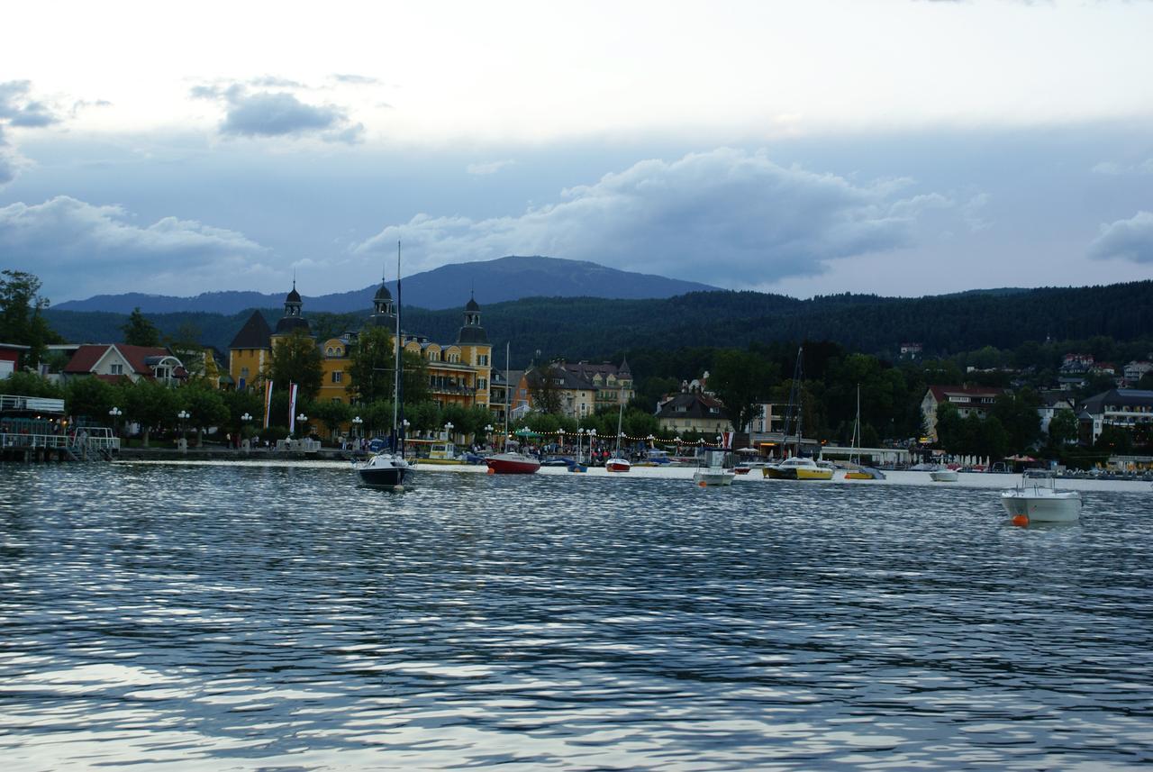 Hotel Alpinum Treffen Bagian luar foto